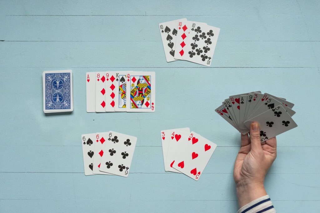 Rummy connect cards